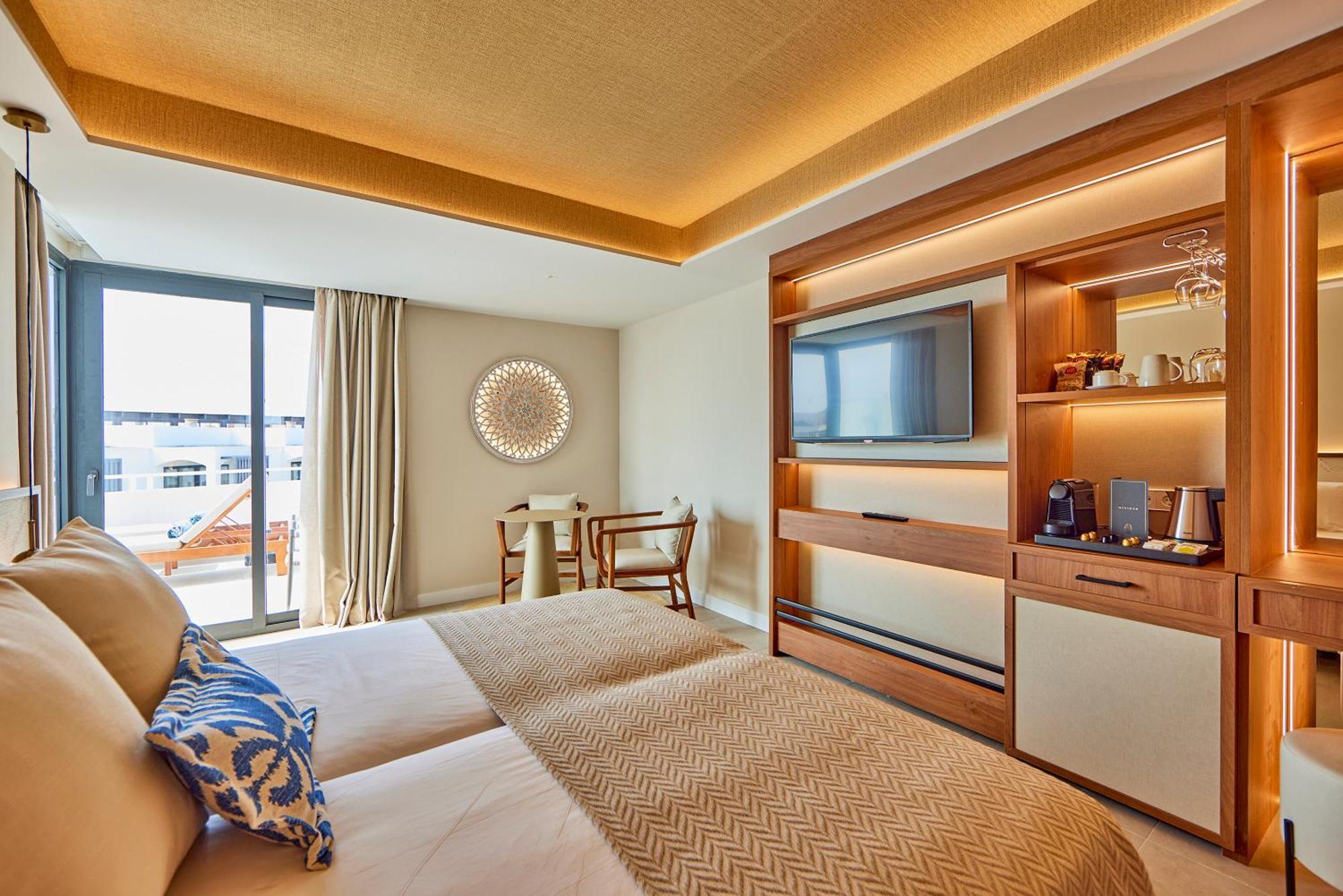 Universal Grand Leon & Spa Colonia de Sant Jordi Exterior photo