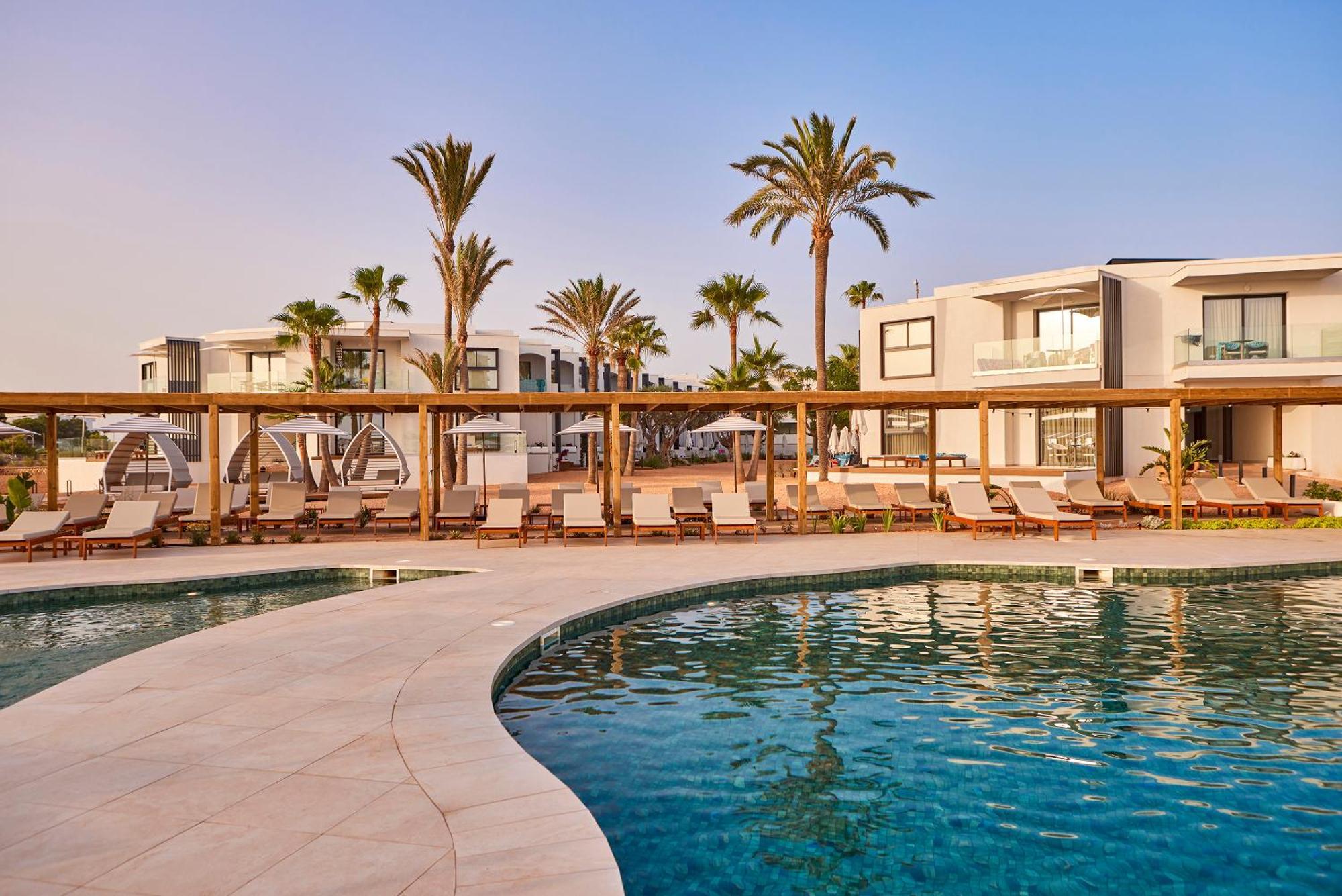 Universal Grand Leon & Spa Colonia de Sant Jordi Exterior photo
